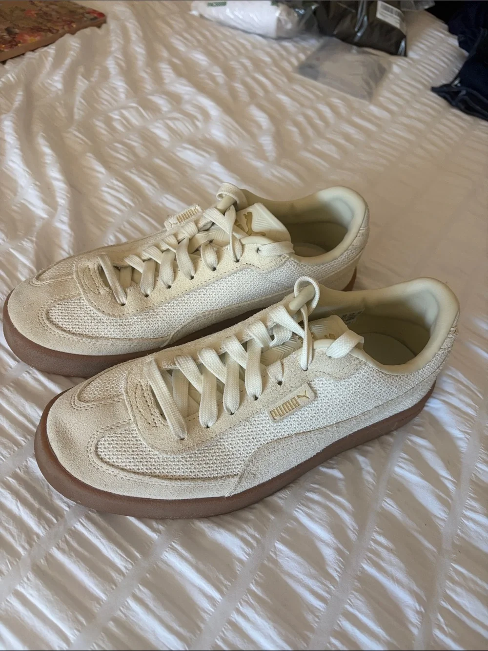 Puma Cream/Tan Low-Top Suede & Knit Sneakers - Picture 1 of 4